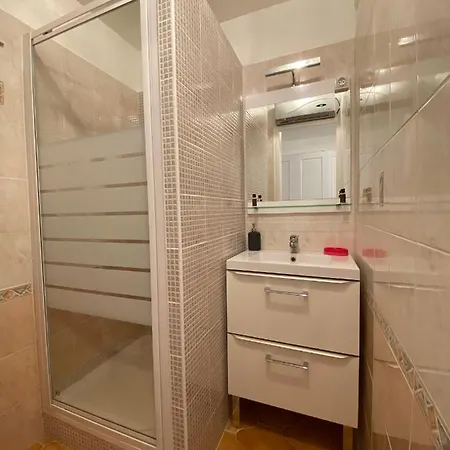 Les Locations Cinaureva « L'argentiere » Apartment La Londe-les-Maures