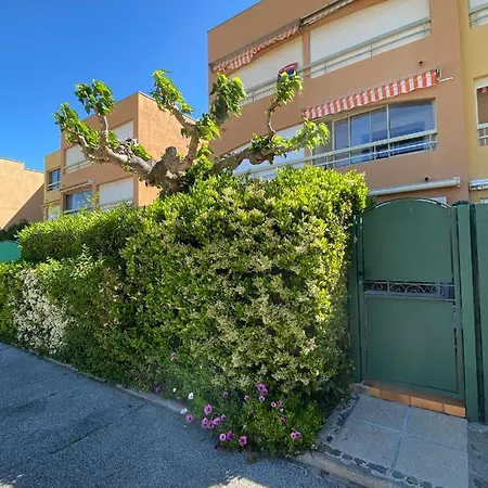 Les Locations Cinaureva « L'argentiere » Apartment *